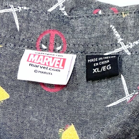 Deadpool Tacos & Swords Button Up Shirt Men XL Gray Short Sleeve Marvel New - Picture 4 of 8